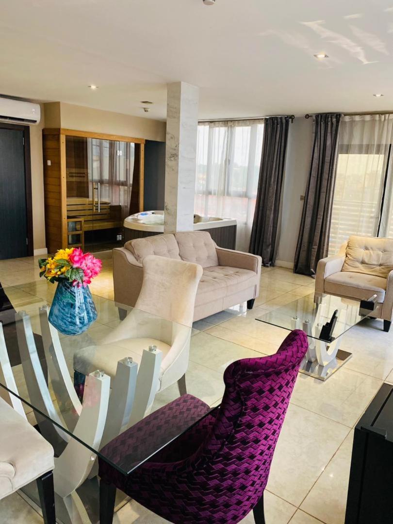 Boun'S Hotel Yaoundé Kültér fotó