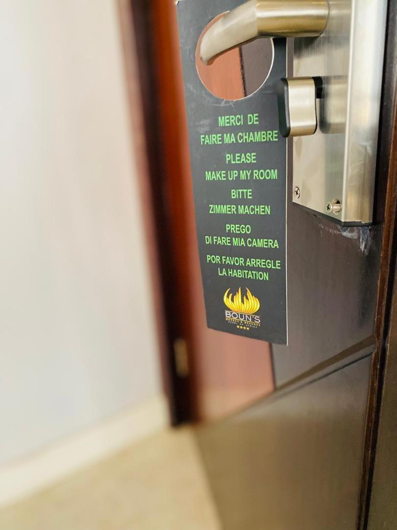 Boun'S Hotel Yaoundé Kültér fotó