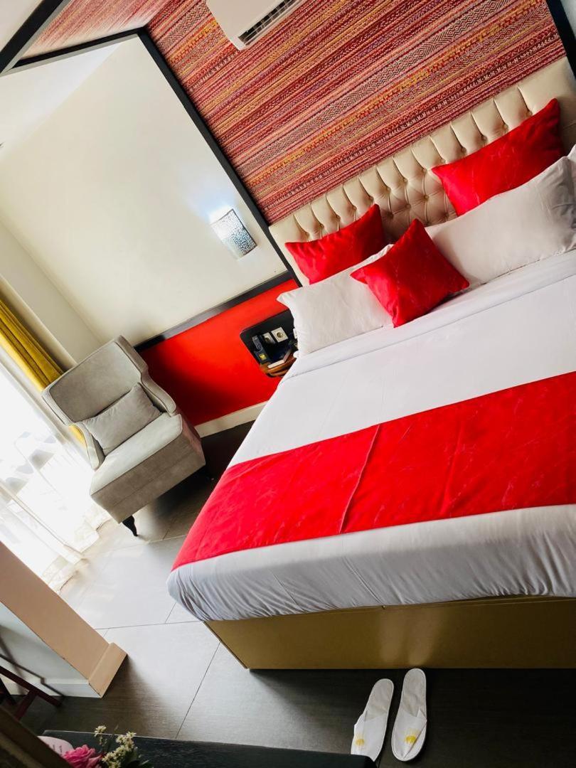 Boun'S Hotel Yaoundé Kültér fotó